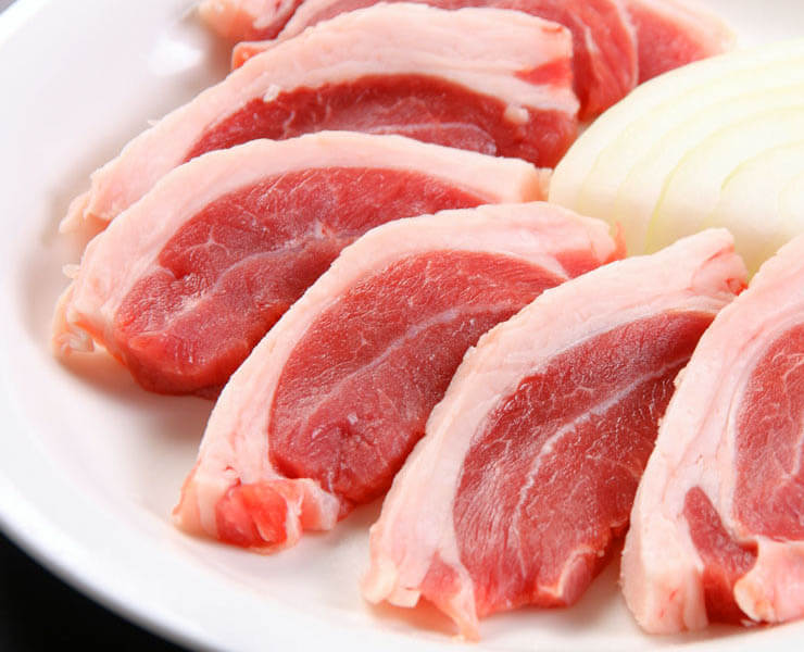 成吉思汗烤羊肉肩肉  <每人> 1,188日圓<br>肩部是羊肉的一个受欢迎的部分，在这里你可以享受到羊肉的典型美味。